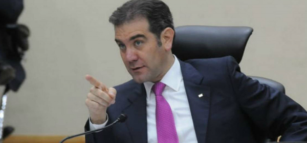 Regateo a la democracia